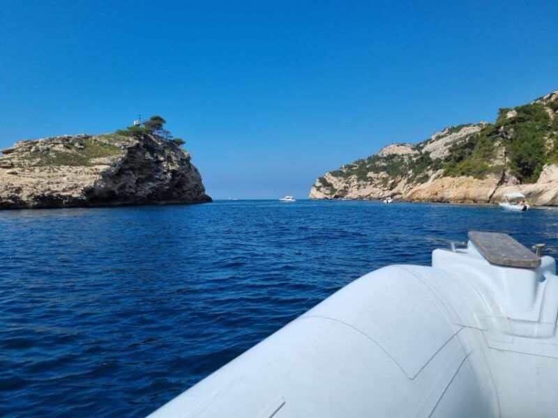 from-marseille-frioul-islands-boat-tour