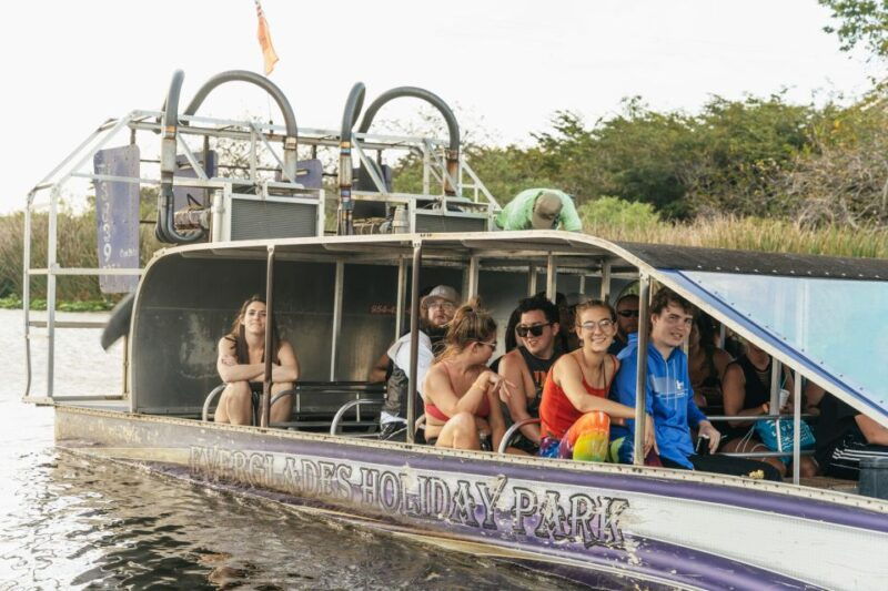 from-miami-everglades-airboat-wildlife-show-bus-transfer