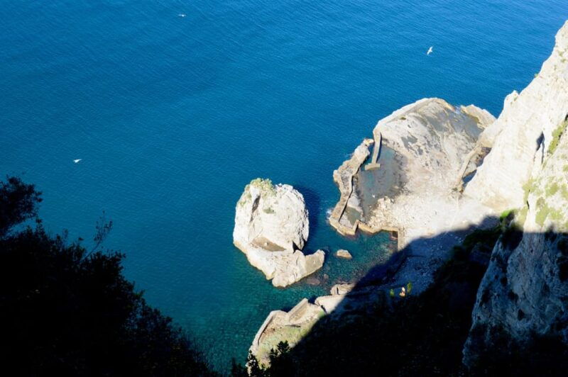 from-naples-group-tour-to-positano-amalfi-and-ravello