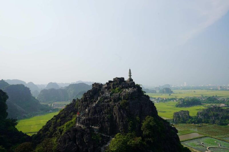 from-ninh-binh-hoa-lu-trang-an-mua-cave-full-day