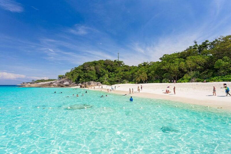 from-phuket-similan-islands-snorkeling-trip-by-speedboat