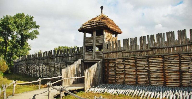 from-poznan-gniezno-biskupin-wenecja-full-day-trip
