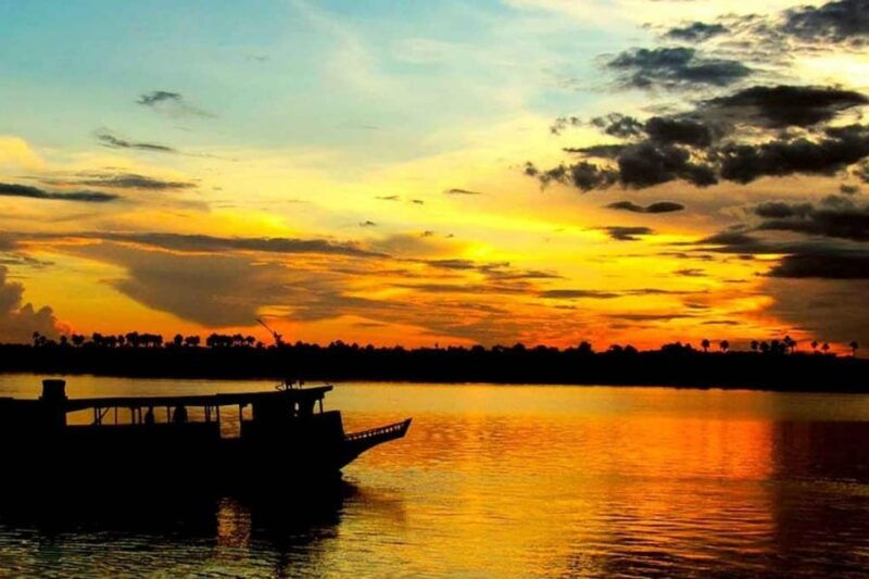 from-puerto-maldonado-sunset-boat-ride-for-3-hours-2
