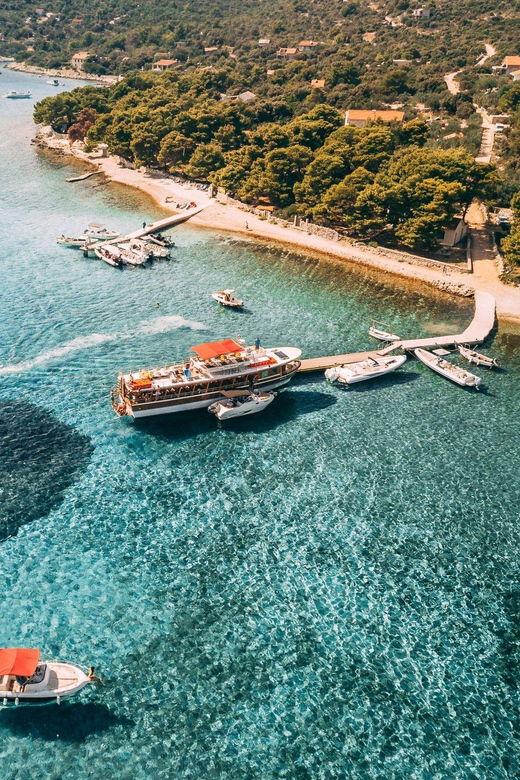 from-trogir-blue-lagoon-solta-cruise-with-lunch-drinks