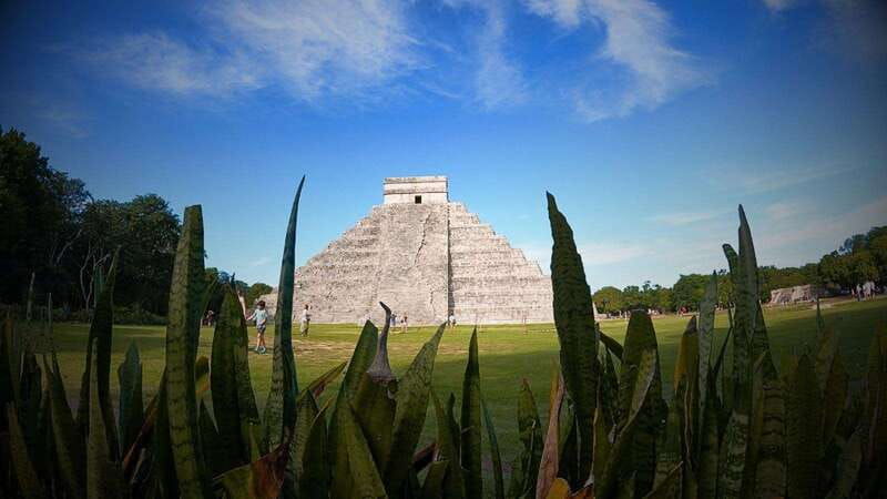 from-valladolid-chichen-itza-and-2-cenotes-collective