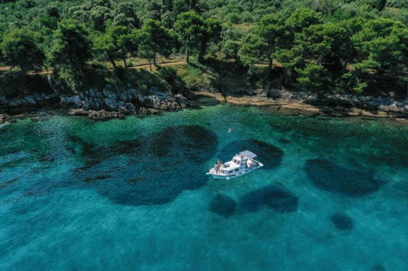 from-zadar-private-boat-tour-to-croatian-islands