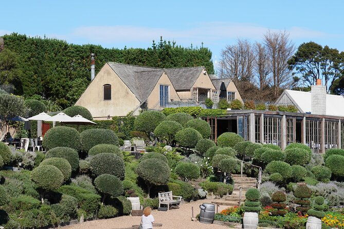 Full Day Private Waiheke Island Wine Tour Including Lunch - Who This Tour Suits Best