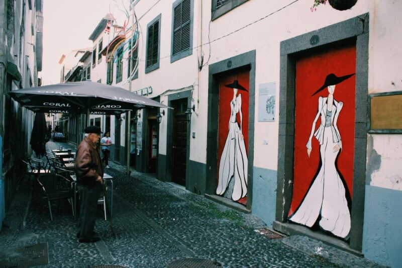 funchal-old-town-1-hour-tour-by-tuk-tuk