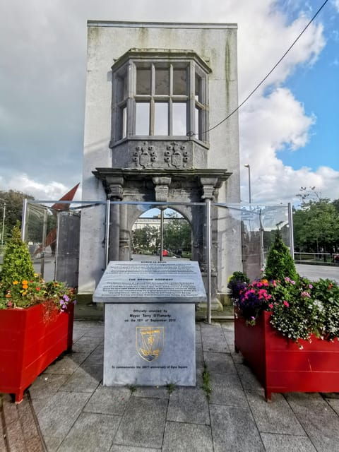 galway-famous-people-theatre-and-literature-walking-tour