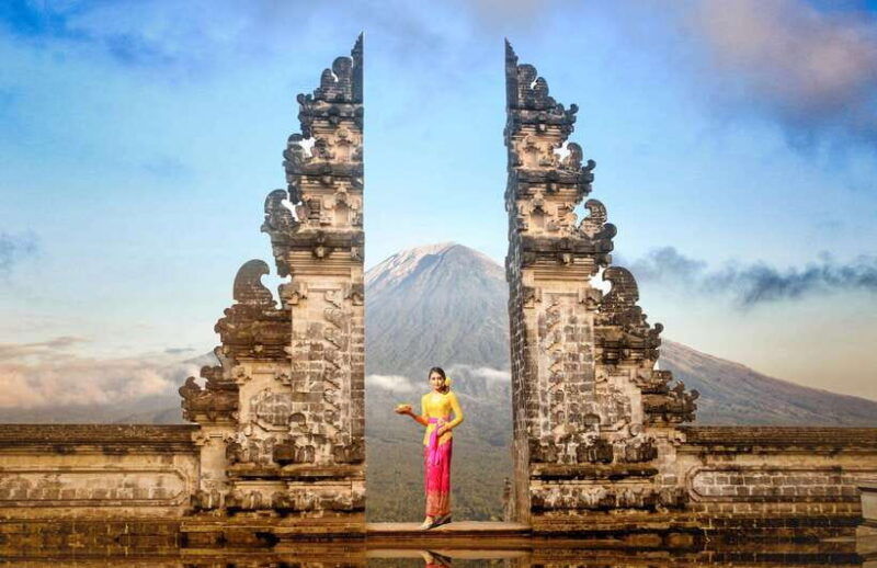 gate-of-heaven-with-snorkeling-private-day-tour