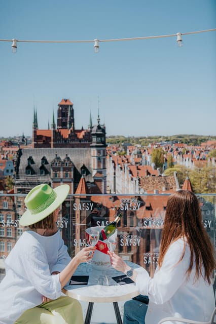 gdansk-center-dinner-on-the-roof-top-on-8th-floor
