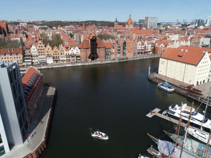 gdansk-motlawa-river-yacht-cruise