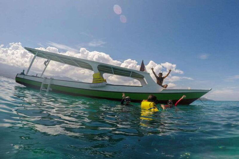 gili-islands-lombok-4-hour-private-group-snorkeling-trip