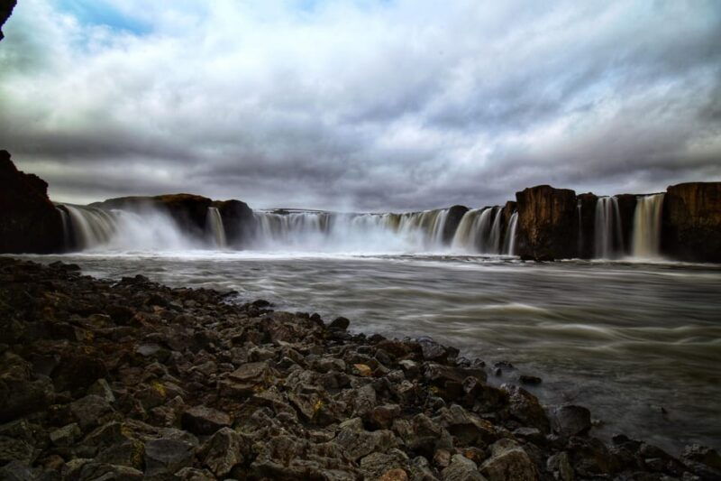godafoss-waterfall-laufas-turf-house-from-akureyri