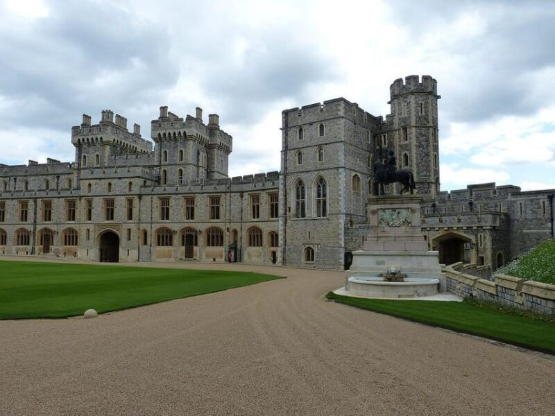 guided-walking-tour-of-windsor-eton-for-families-groups-4