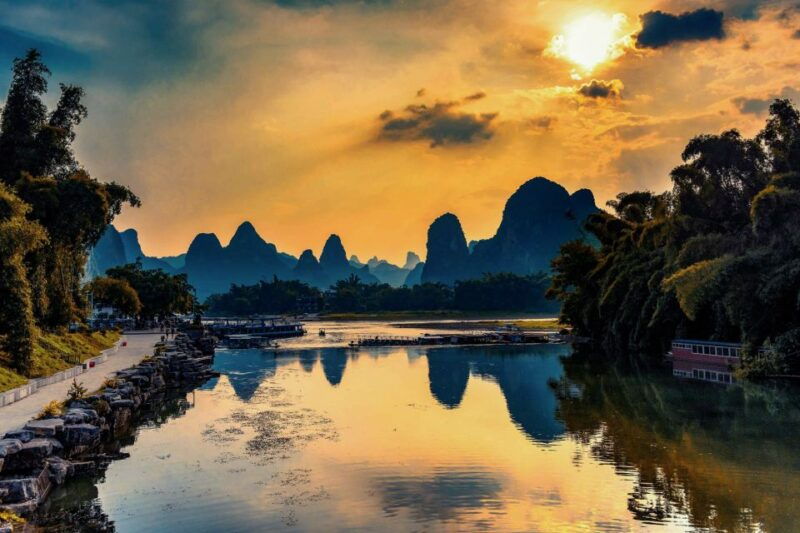 guilin-highlight-sightseeing-private-day-city-tour