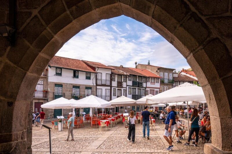 guimaraes-flexible-walking-tour-in-historic-center