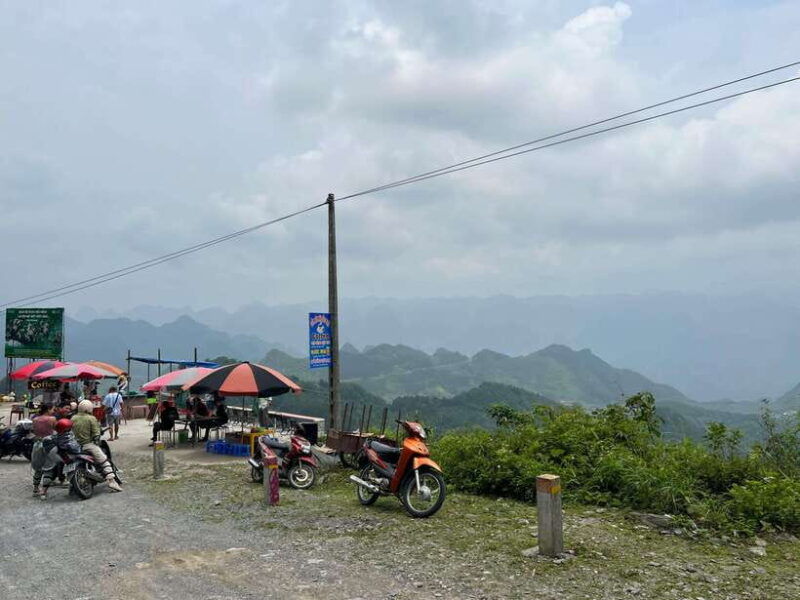 ha-giang-loop-motorbike-adventure-tour-with-easy-rider-4d3n