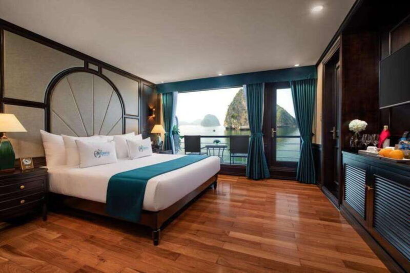 ha-long-3-day-lan-ha-bay-viet-hai-village-5-star-cruises