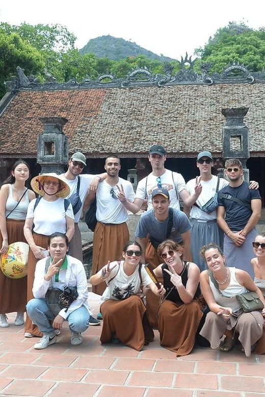 ha-noi-hoa-lu-trang-an-day-trip-to-mua-cave-by-limousine
