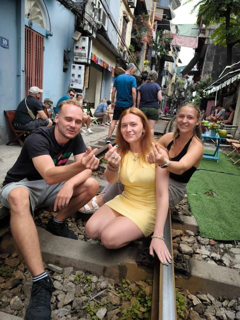 ha-noi-vietnamese-coffee-workshop-with-train-street-hanoi