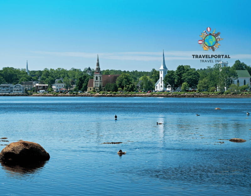 halifax-guided-tour-to-peggys-cove-lunenburg
