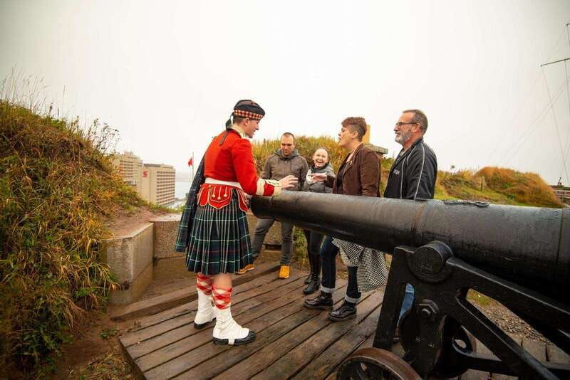halifax-small-group-tour-with-citadel-and-peggys-cove