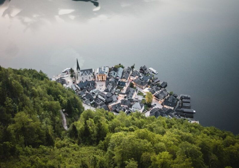 hallstatt-sunrise-hike-with-a-photographer