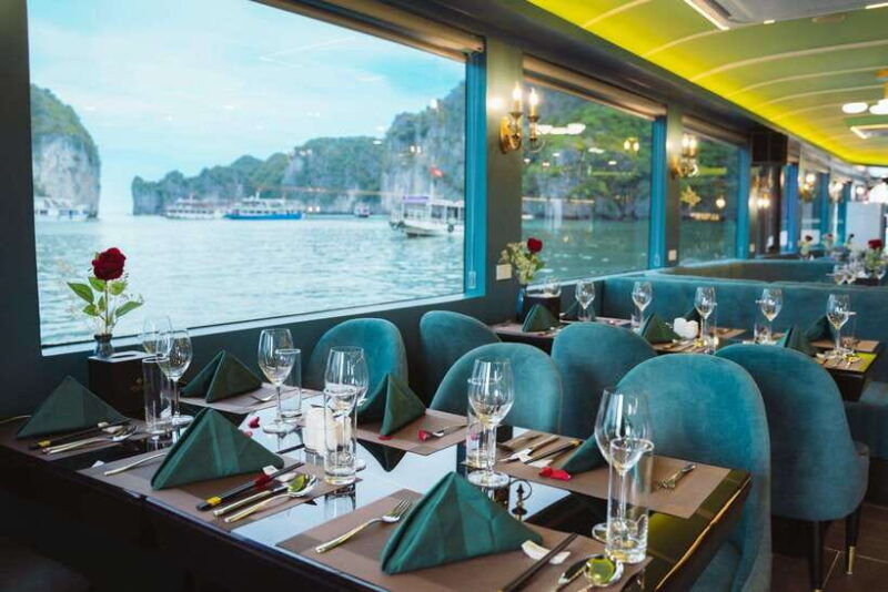 halong-international-port-to-halong-bay-discovery-day-tour
