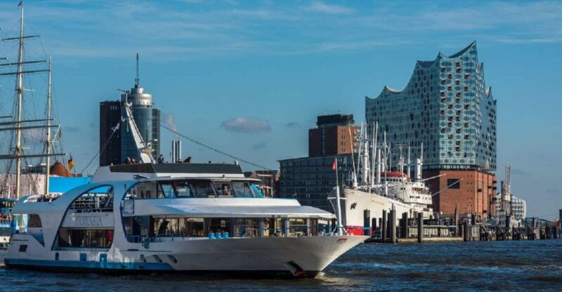 hamburg-2-hour-sightseeing-cruise-to-blankenese