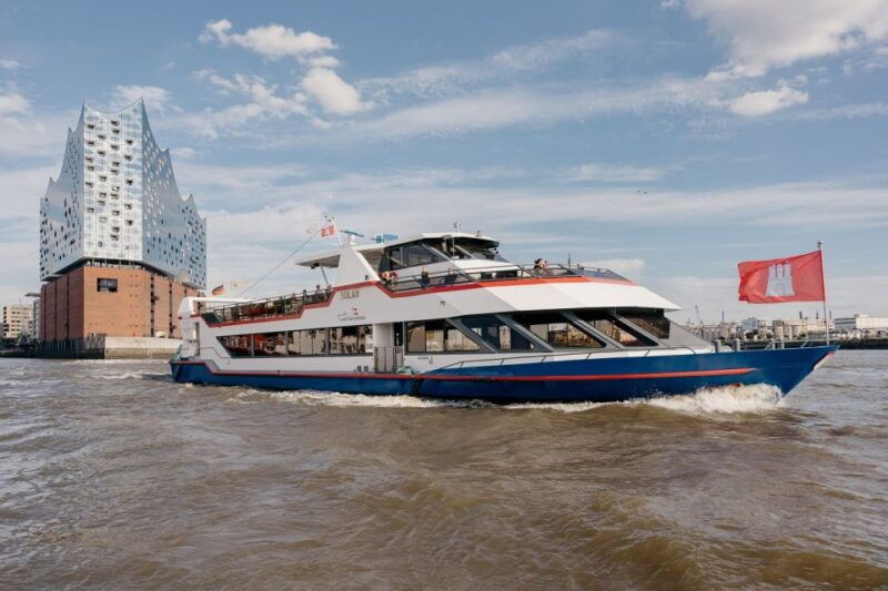 hamburg-grand-harbor-tour-with-the-passenger-ship