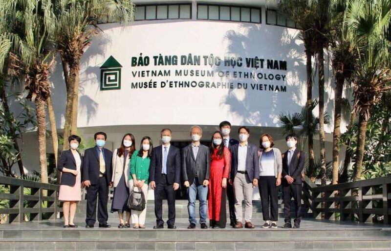 hanoi-highlights-full-day-half-day-city-expedition