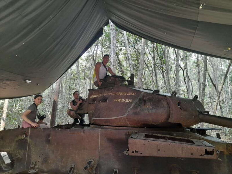 hcm-cu-chi-tunnels-gun-range-mekong-delta-full-day-tour