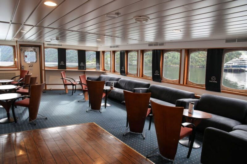 hellesylt-geirangerfjord-cruise-with-visit-in-geiranger