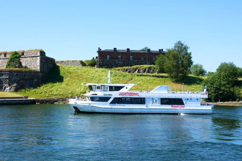helsinki-archipelago-sightseeing-boat-tour
