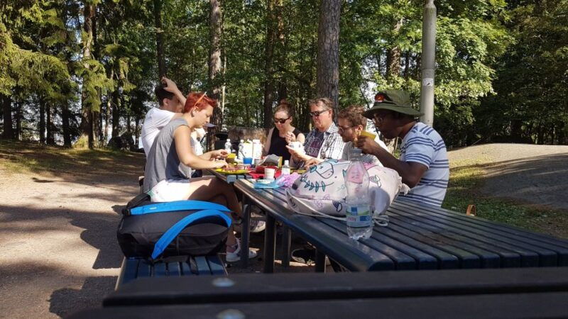 helsinki-bike-or-e-bike-tour-bbq-sauna-parks-and-forest