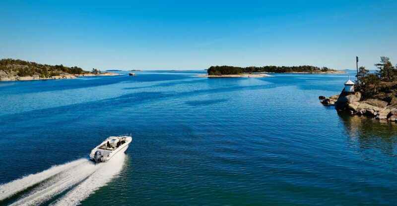 helsinki-private-boat-tour
