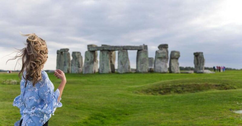 heritage-and-majesty-private-full-day-tour-from-southampton-2