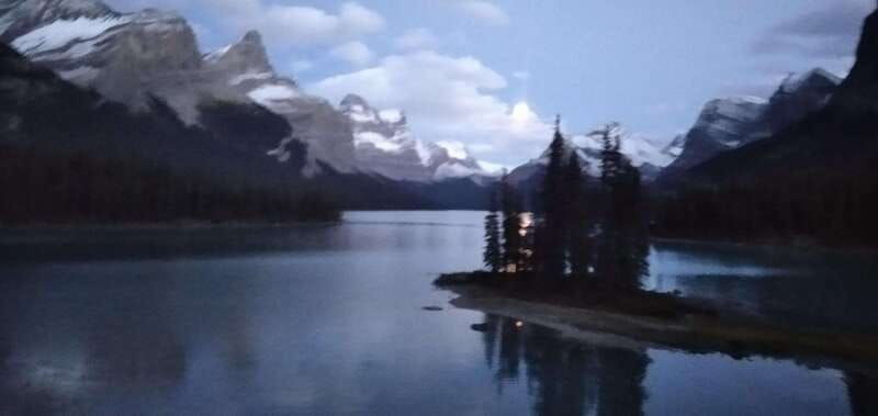 hiking-in-the-sacred-valleys-of-the-canadian-rockies