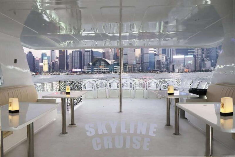 hk-victoria-harbor-tour-symphony-of-lights-free-drinks