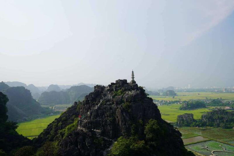hoa-lu-tam-coc-mua-cave-bich-dong-pagoda-cycling-from-nbinh