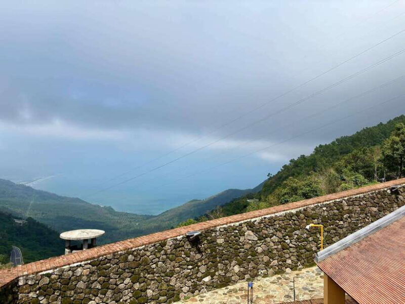 hoi-an-private-car-to-phong-nha-with-sightseeing-stops