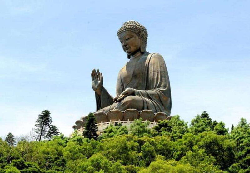hong-kong-temple-visit-lantau-big-buddha-cable-car-w-lunch