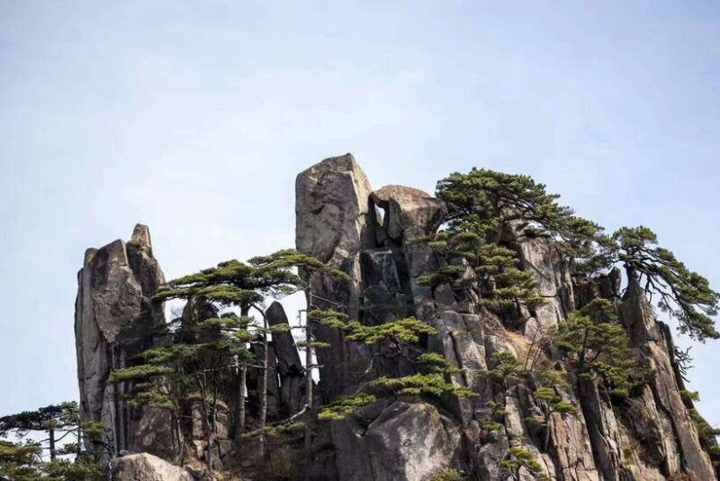 huangshan-mountain-top-day-trip-with-cable-car-and-pickup