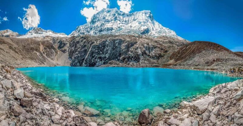 huaraz-rocotuyoc-lagoon-frozen-lagoon-trekking-2