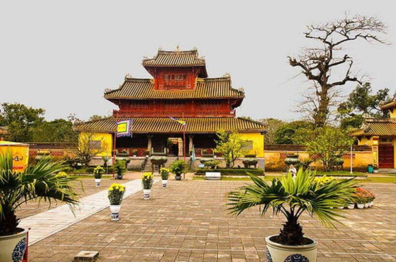 hue-city-day-trip-by-private-car-english-speaking-driver-2