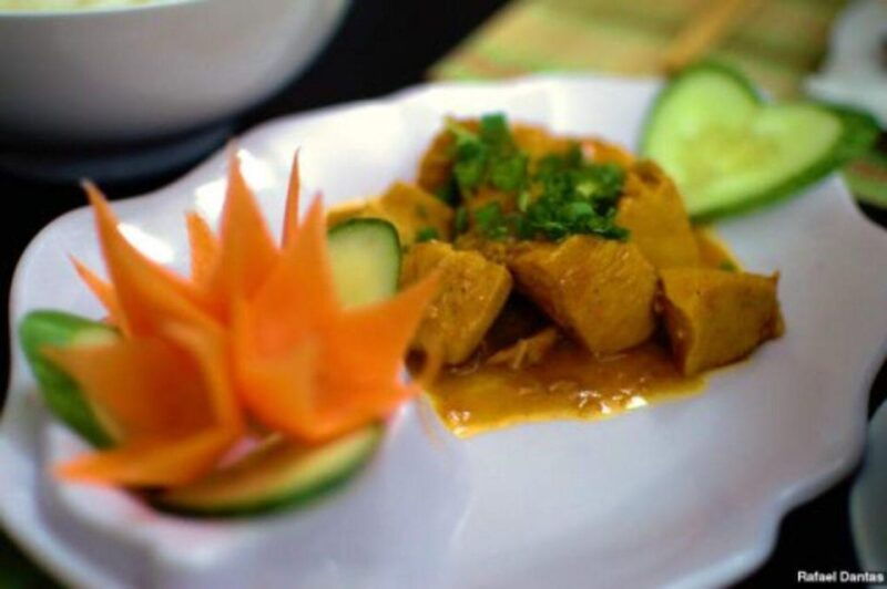hue-home-vegan-vegetarian-cooking-class-with-local-girl