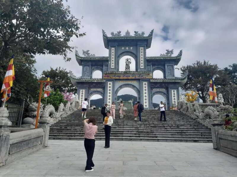 hue-to-hoi-an-via-an-bang-cemetery-monkey-mountain
