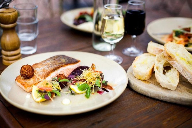 Hunter Valley Highlights Private Wine Tour from Sydney - Food and Chocolate Indulgence