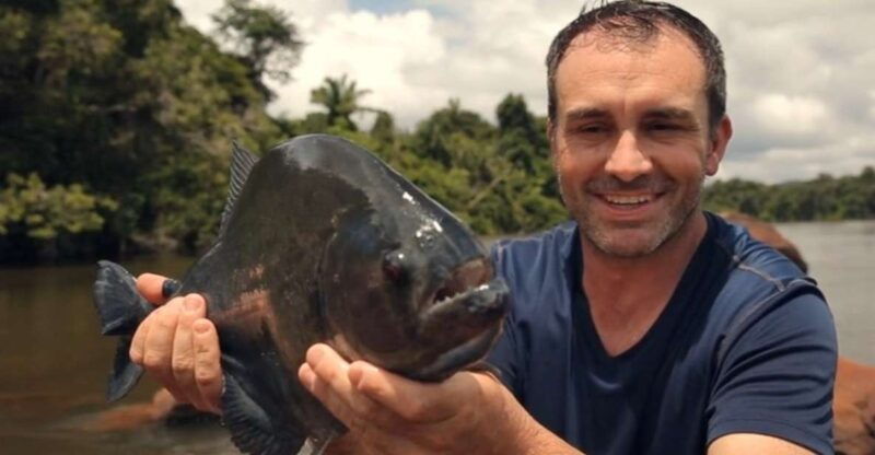 iquitos-piranha-fishing-experience-in-the-amazon-jungle